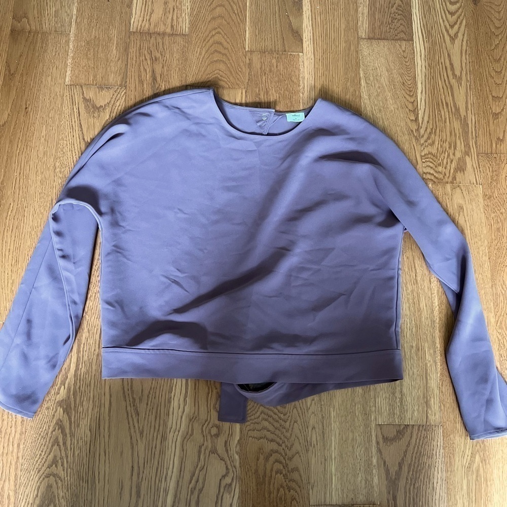 Aritzia Wilfred Loan open back blouse